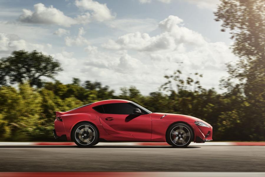  Toyota GR Supra (A90) 2019 года  (NA) (фото 14 из 56)